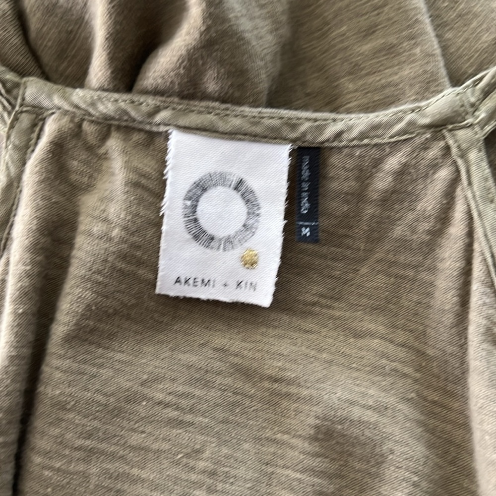 Anthropologie Embroidered Top - Picture 6 of 6